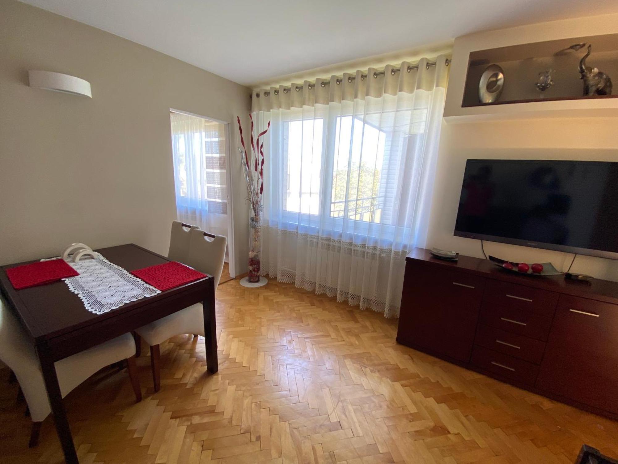 Vila Przytulny Dom Pod Jabloniami Przy Targach Kielce Exteriér fotografie